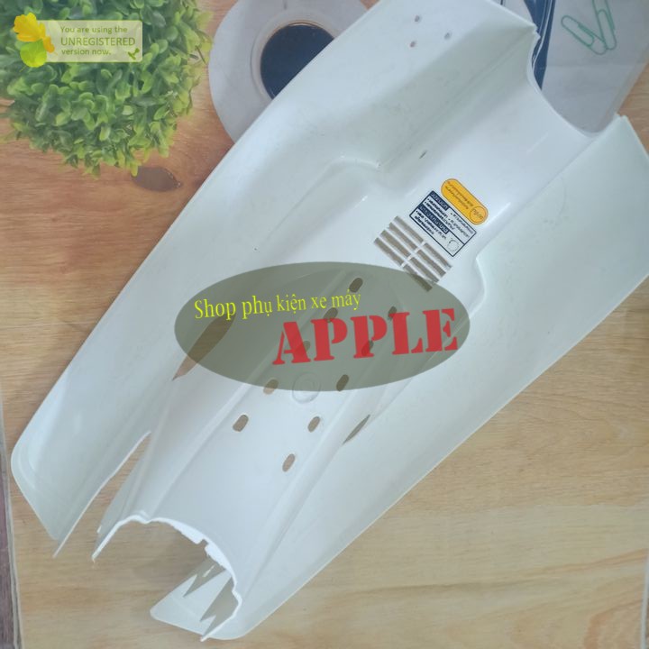 Bửng xe Dream II , Dream Thái - Yếm ngoài xe Dream II, chất nhựa cao cấp , siêu bền đẹp - A2718