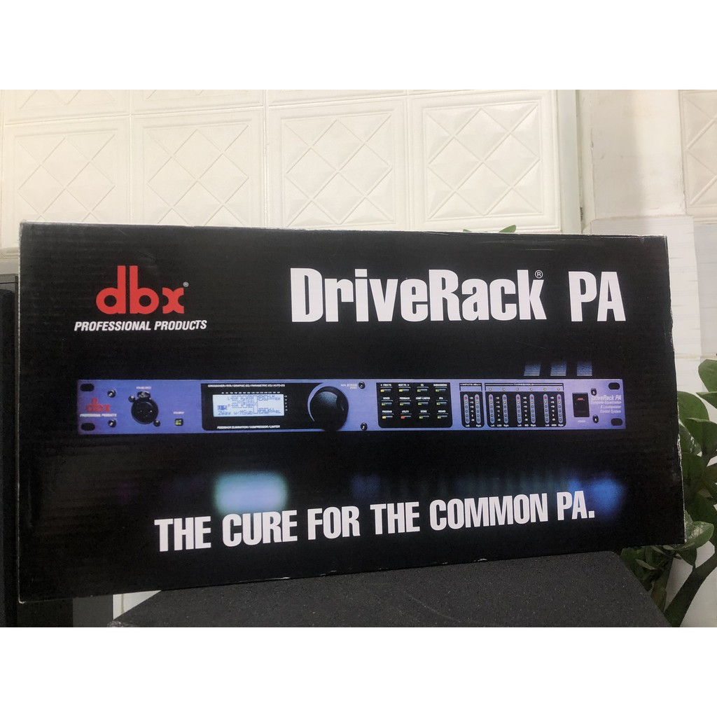 Thiết bị xử lí âm thanh DIVERACK DBX