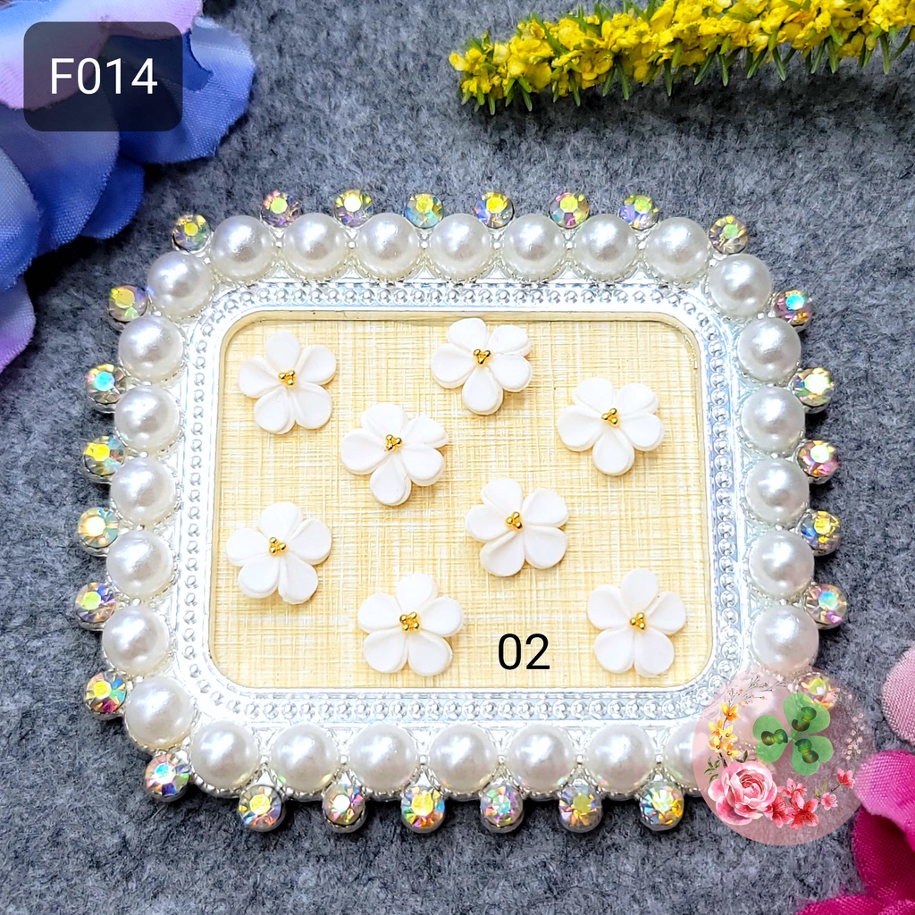 Mẫu: F014 . Hoa bột &quot;Mai 2 tầng&quot; đính móng siêu xinh.