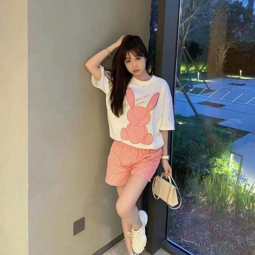 Set Áo Thun Hình Thỏ + Quần Sọt Thời Trang Mùa Hè Cho Nữ