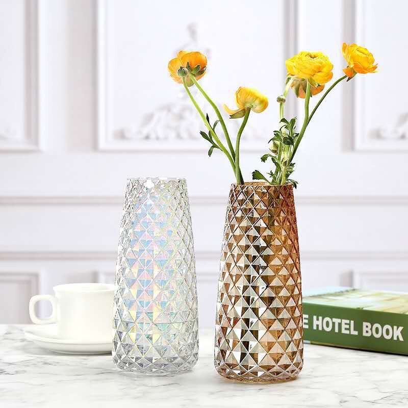 Lọ hoa thủy tinh cao cấp họa tiết kim cương độc đáo cao 22cm