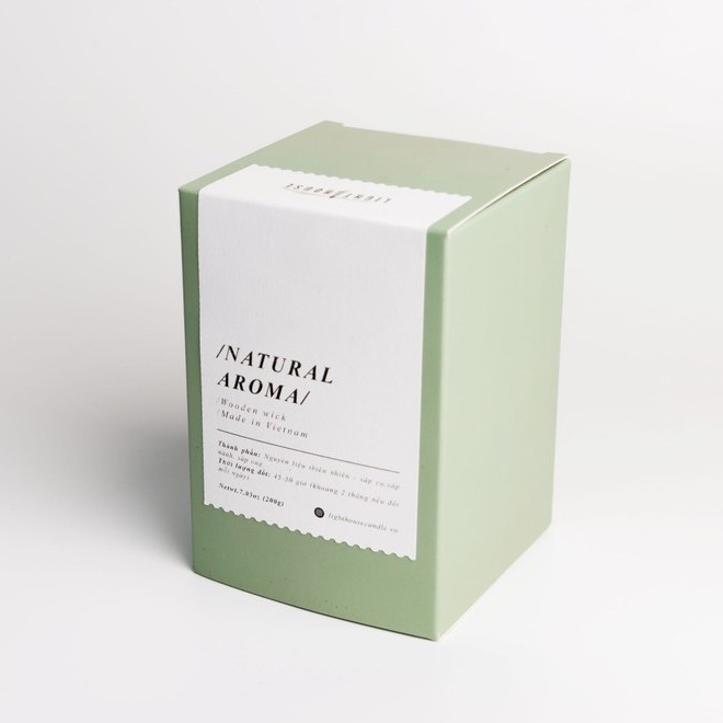 Nến thơm tinh dầu cao cấp BLACK ROSE 3 tầng hương Lighthouse Candles