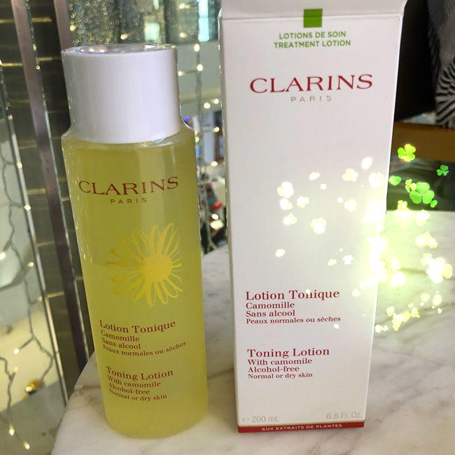 Yolo ❤ Nước hoa hồng Clarins / Clarins Toning Yellow Essence Toner 200ml Nước hoa hồng dưỡng ẩm nhẹ nhàng