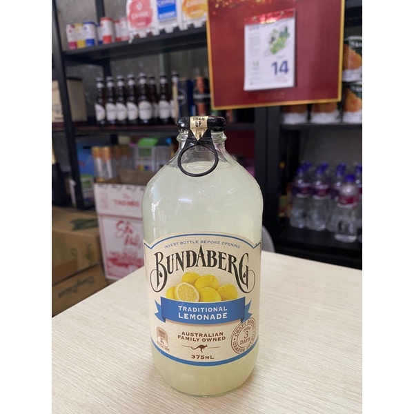 Nước Trái cây Úc Bundaberg Traditional Lemonade 375ml- Vị chanh Vàng
