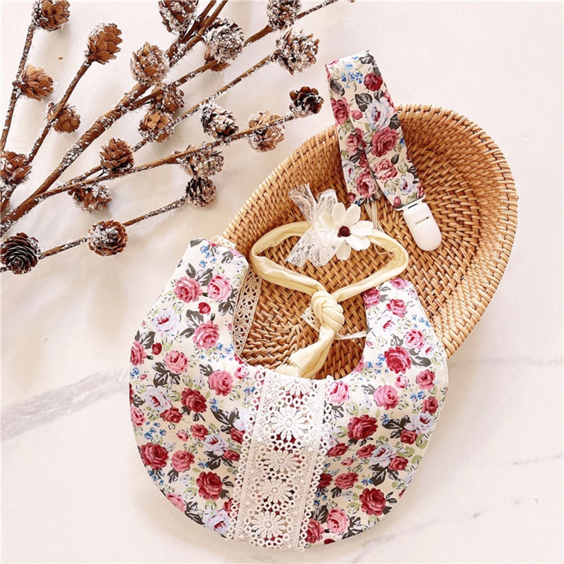 Bộ 3 Yếm Ăn Họa Tiết Hoa Xinh Xắn Cho Bé