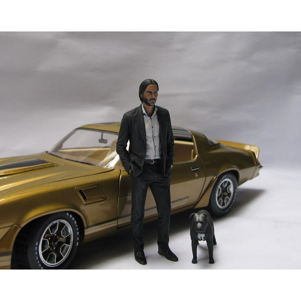Figure Keanu Reeves in "John Wick" tỷ lệ 1:18