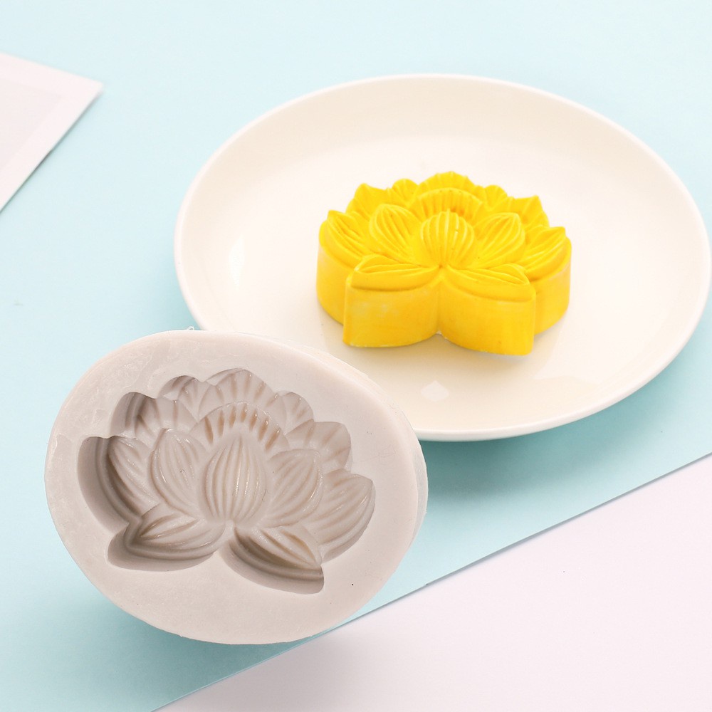 Khuôn silicon làm bánh trung thu/ bánh trung thu/ bánh kem hình cua/ thỏ/ hoa sen/ hoa sen hoạt hình may mắn độc đáo DIY