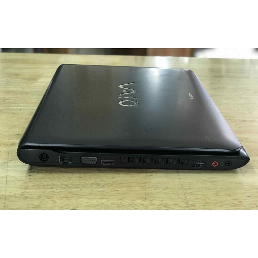 Laptop xách tay Sony Vaio SVE14 (Core i5 3210M, Ram 4GB, HDD 500GB) Máy màu đen đẹp quý phái