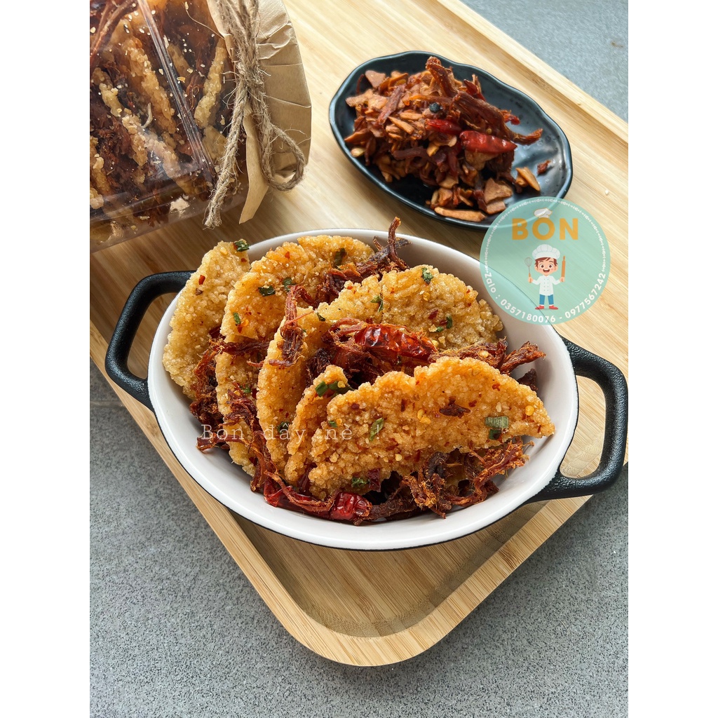 Cơm cháy lắc khô heo tỏi phi 600G, Giòn tan thơm ngon đậm vị, Đặc biệt nhà làm | BigBuy360 - bigbuy360.vn