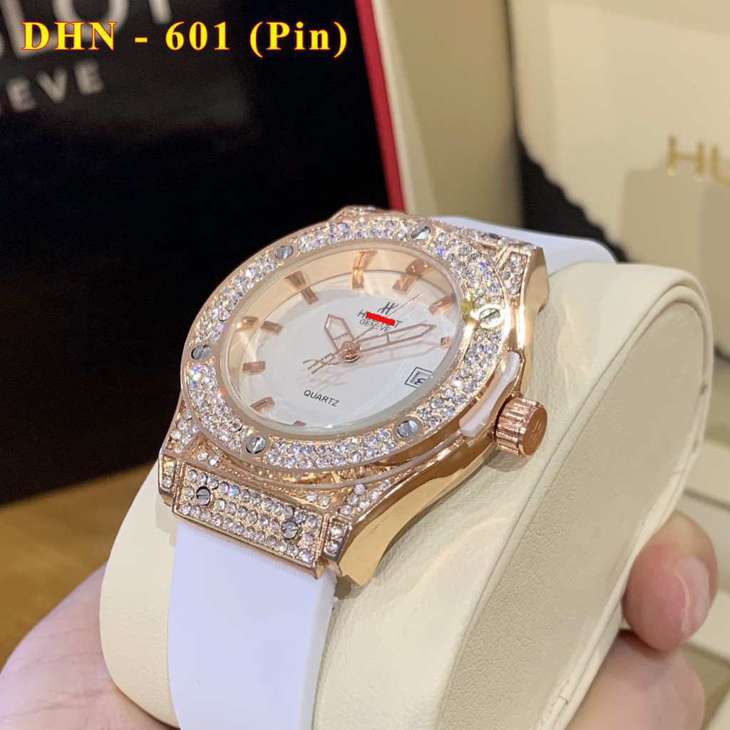 [Full diamond - 36mm] Đồng hồ nữ mặt tròn HL -36mm Hàng đẹp fullbox mặt đính đá cao cấp sneakernam