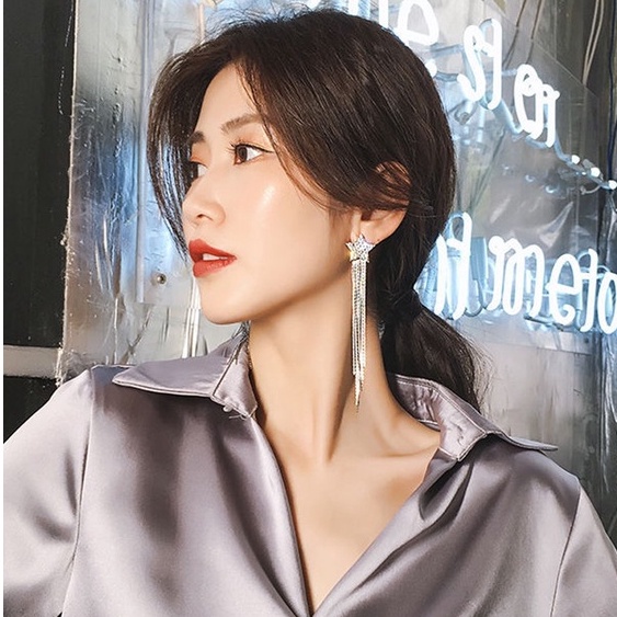 Bông Tai Dáng Dài Hình Ngôi Sao Năm Cánh Đính Đá Phối Tua Rua Thời Trang Sang Trọng Cho Nữ