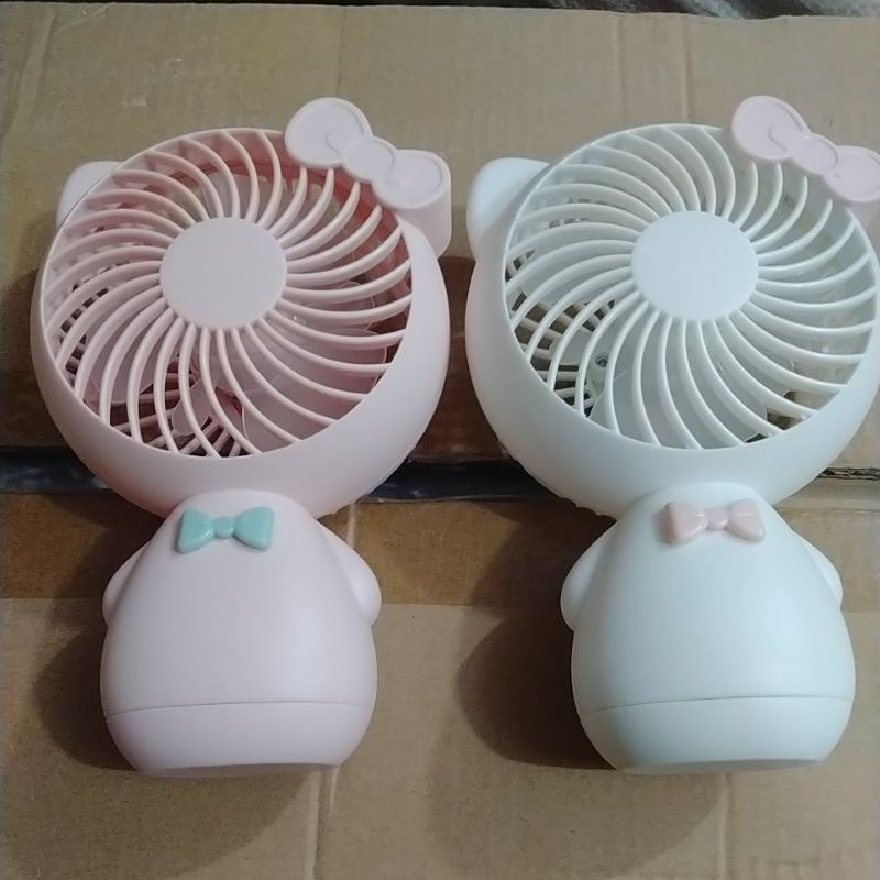 Quạt kitty mi ni cầm tay siêu xinh bin bền