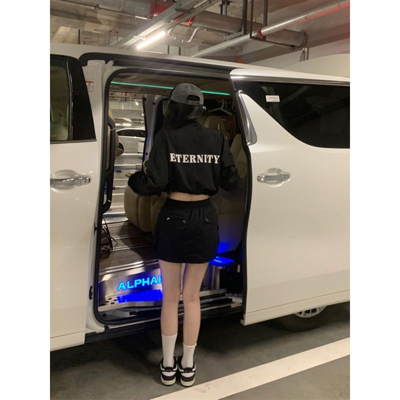 Set Áo Khoác Và Chân Váy Rút Dây Màu Đen Phong Cách Thể Thao Thời Trang Mùa Thu Cho Nữ