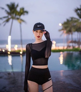 Hàng sẵn - Set bikini 3 mảnh đen cá tính