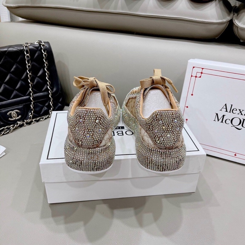Giày thể thao MC Queen đính đá đế nhẹ êm ( có size 39)