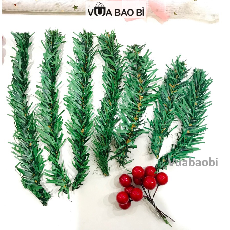 Set 5 lá thông trang trí, lá thông đế nến, cành thông vòng nguyệt quế VUA BAO BÌ