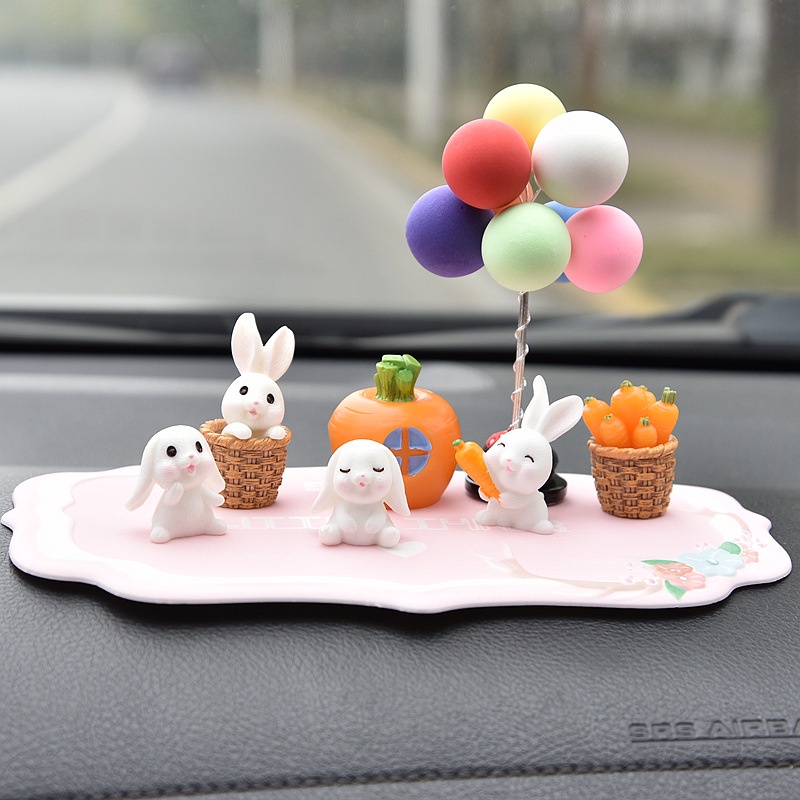 Phụ Kiện Trang Trí Xe Hơi Hình Thỏ Bí Ngô Dễ Thương Sáng Tạo