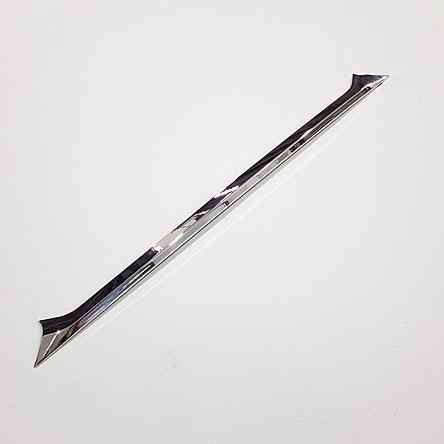 Ốp Trang trí Tay Mở cốp xe Toyota Cross 2020 2021 có 2 màu lựa chọn