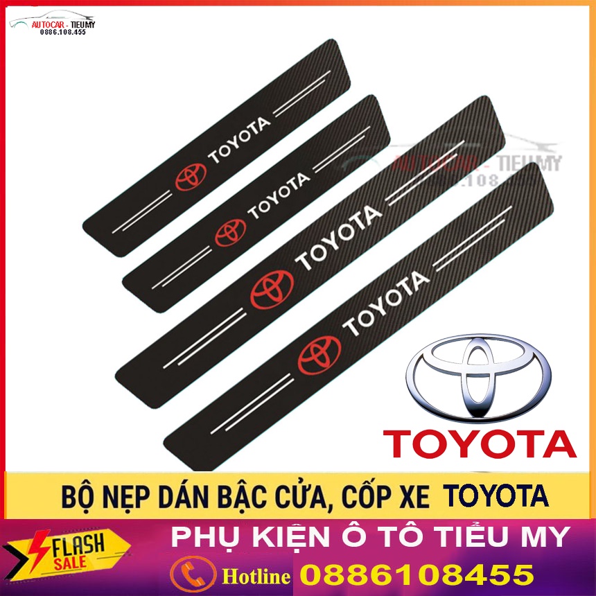 TOYOTA - Bộ Miếng Dán Chống Trầy Xước Có Logo Hãng TOYOTA Bảo Vệ Bậc Cửa Và Cốp Xe Hơi Ô Tô Chất Liệu Sợi Cacbon Bền Đẹp