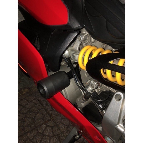 Chống Đổ Moto Pkl Pkn Ốc 8, 10 Li R15 Cbr MT15 TFX FZ150i GSX R Ducati Exciter Ex Winner X Giá 1 Loại Thường