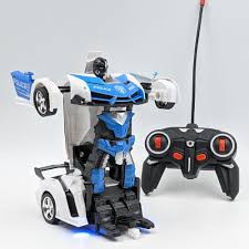 Xe oto điều khiển từ xa biến hình thành robot (có kèm pin và sạc pin)