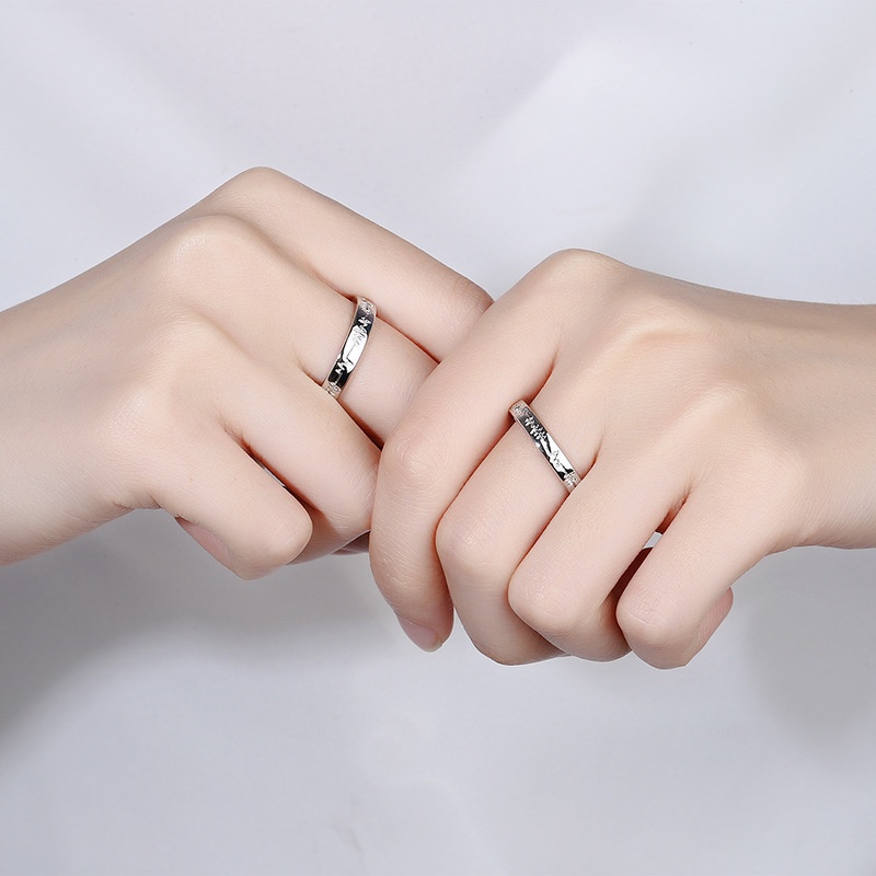 Bộ 2 Nhẫn Cưới Mạ Bạc Khắc Chữ Hello
