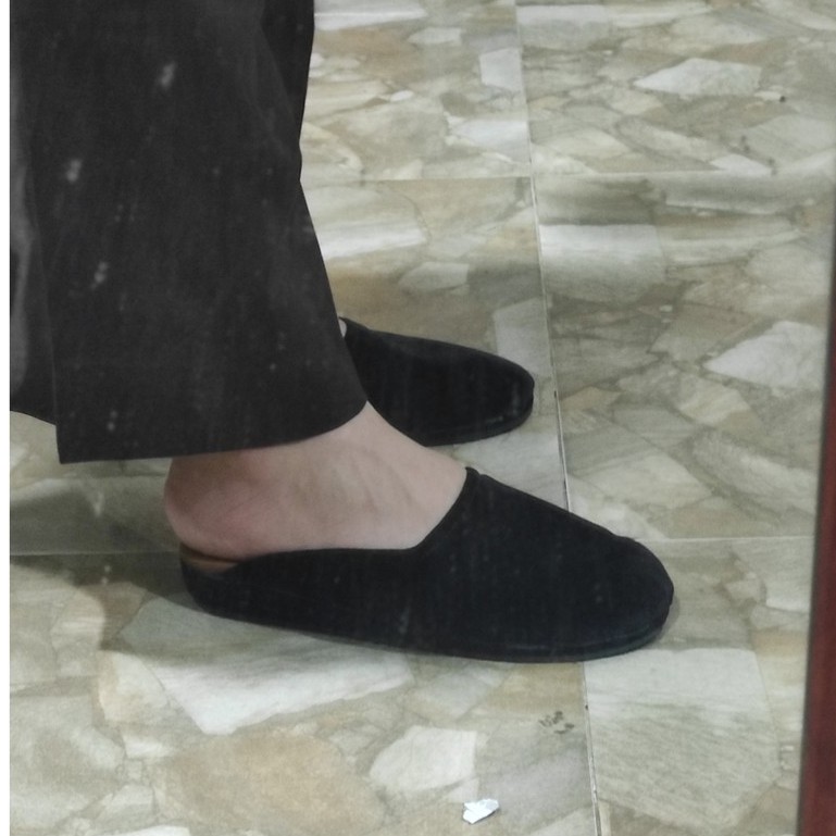 Sục lười Nhung cho Nam và Nữ đi Chùa - hầu đồng (Có ảnh dép đi trên chân) | BigBuy360 - bigbuy360.vn