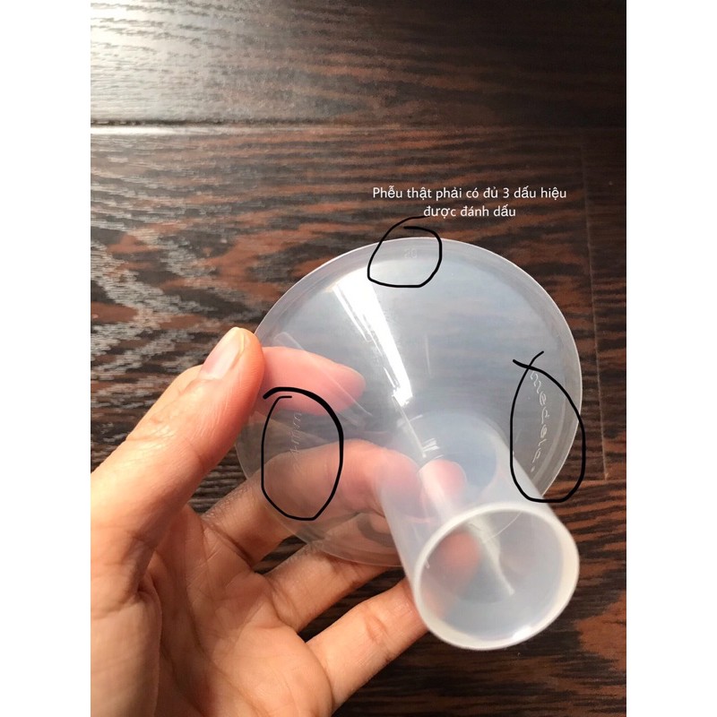 Phễu flex cho máy hút sữa Medela