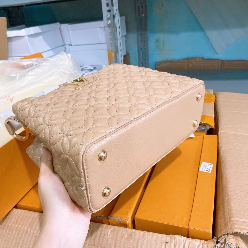 TÚI L..V CAPU | BigBuy360 - bigbuy360.vn