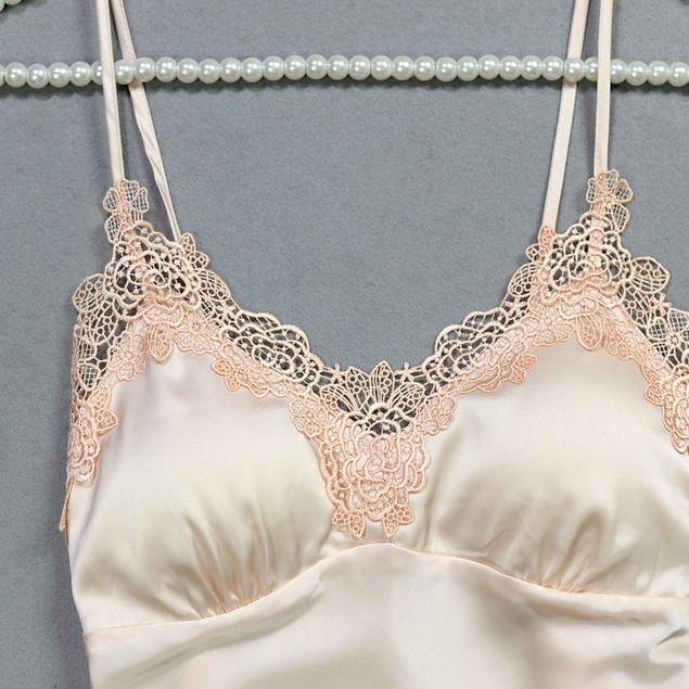 Váy ngủ phi lụa sexy hai dây cổ V babydoll 🔥tặng LÓT NGỰC🔥 đồ ngủ lụa BIGsize MLXL tới 65kg sale giá rẻ | BigBuy360 - bigbuy360.vn