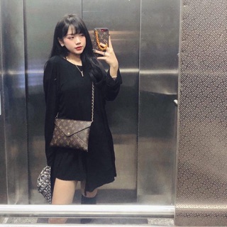Ốp L-V lồng tay