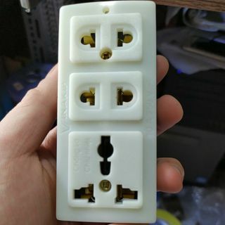 Ổ Cắm Điện 3 Lỗ VINAKIP SIÊU BỀN HÀNG CHÍNH HÃNG