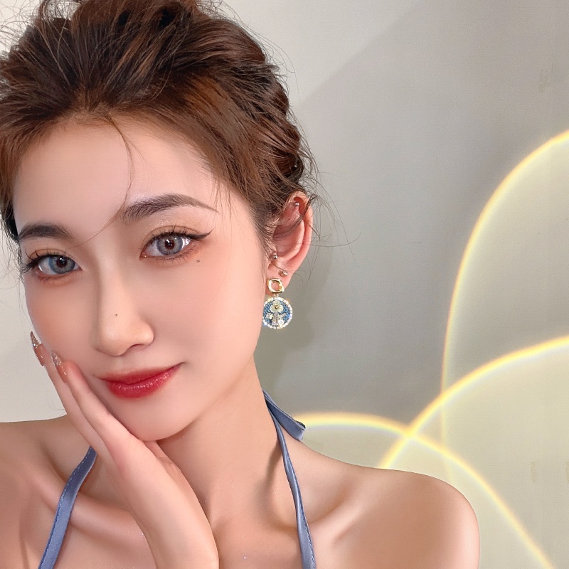Bông Tai Hình Vuông Đính Kim Cương Lấp Lánh Phong Cách Hàn Quốc Dành Cho Nữ