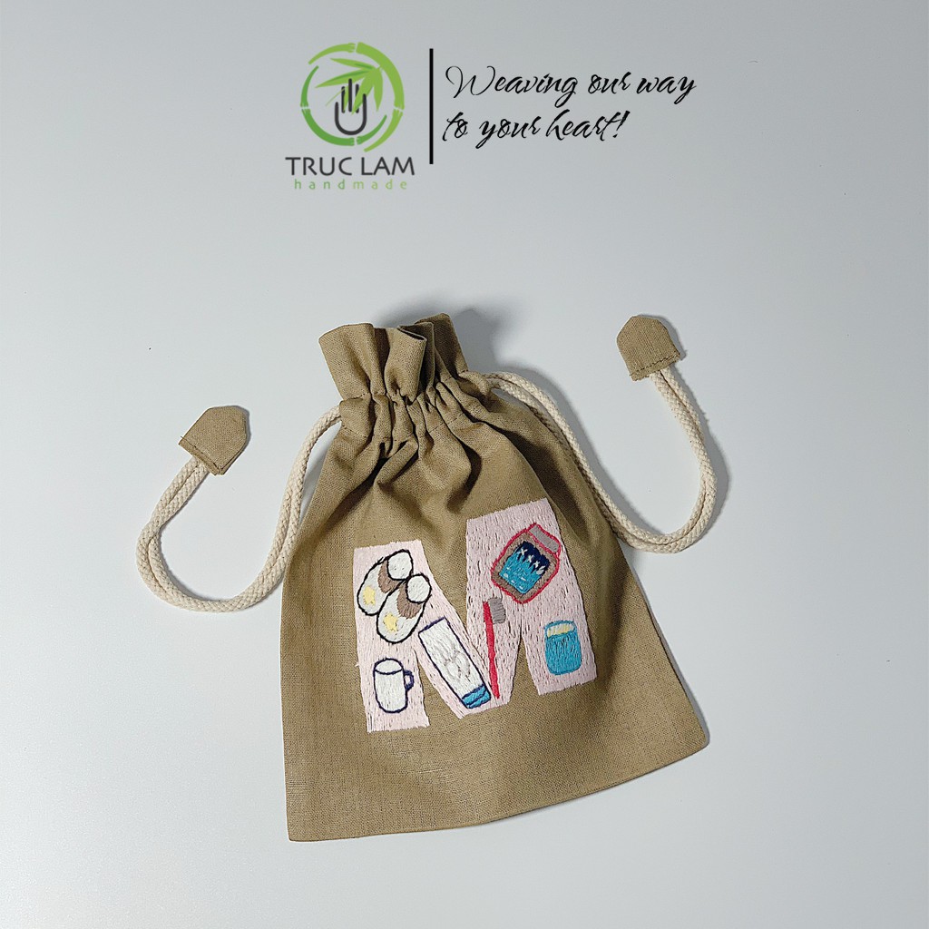 Túi Dây Rút Thêu Tay Họa Tiết Chữ Cái M Phối Hoa Văn Nhiều Màu Sắc - Trúc Lâm Handmade