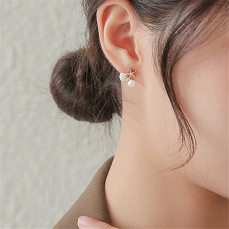 Bông Tai Hình Ngôi Sao Năm Cánh Đính Ngọc Trai Dễ Thương Ngọt Ngào Phong Cách Hàn Quốc