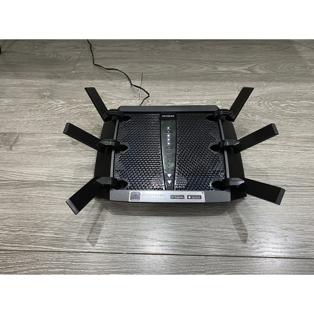 Router bộ phát wifi Netgear Nighthawk X6 R8000 chuẩn AC3200 tốc độ cao mạnh mẽ.