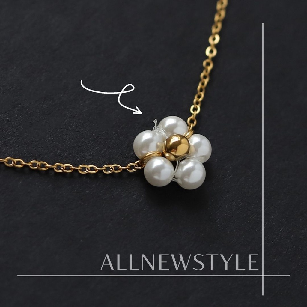 Vòng cổ mặt hoa mai Allnewstyle thép mạ vàng 18K
