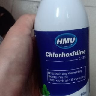 Nước súc miệng HMU Clohexidine 0,12% 250ml