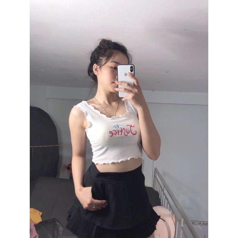 Áo croptop thêu Justice