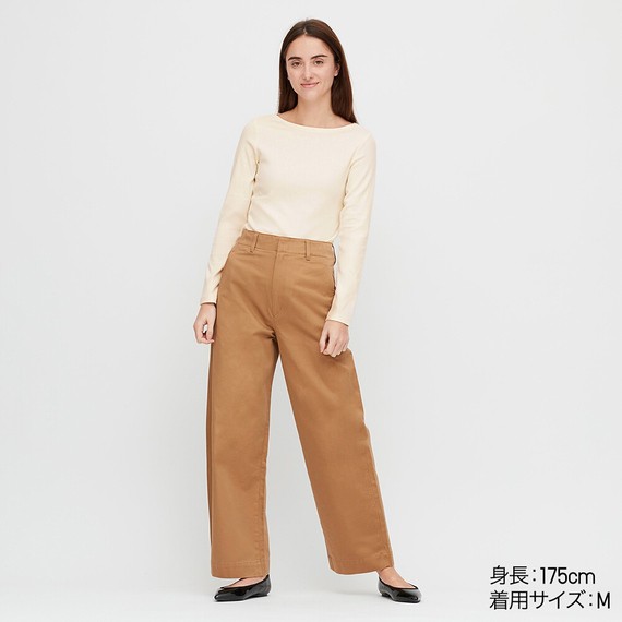 Áo thun tăm nữ dài tay cổ tròn xinh xắn của UNIQLO .