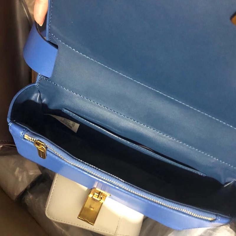 Túi pedr đeo chéo khoá vuông