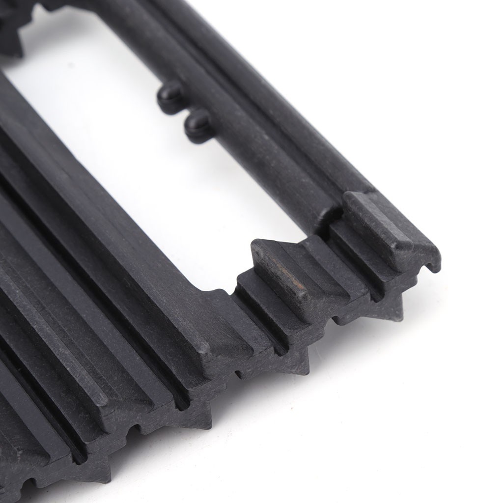 Thảm lót kéo lốp bánh xe chống trượt cho ô tô chuyên dụng