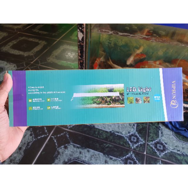 ĐÈN LED TRẮNG 35 ĐẾN 40CM 9W TRANG TRÍ HỒ CÁ NON BỘ