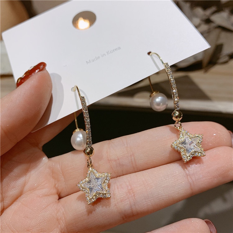 Bông tai dáng dài hình ngôi sao năm cánh đính đá thời trang