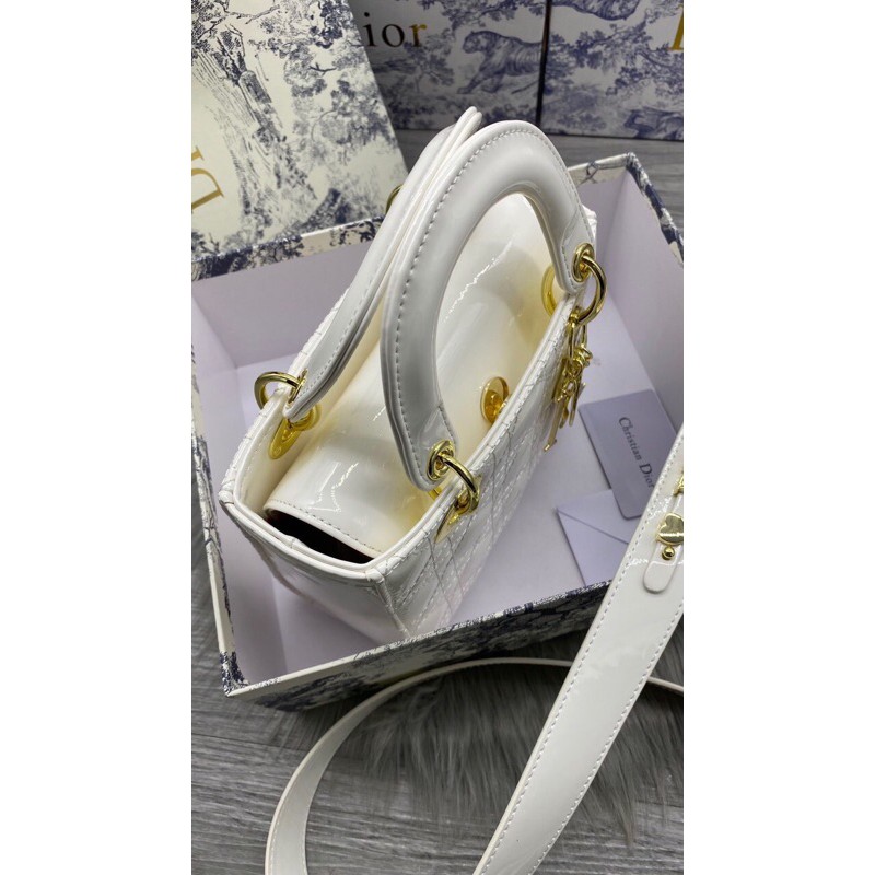 Túi Xách Da Bóng Ô Trám Căng Tròn Sz20cm