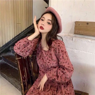 Váy nhung tăm hoạ tiết hoa nhí