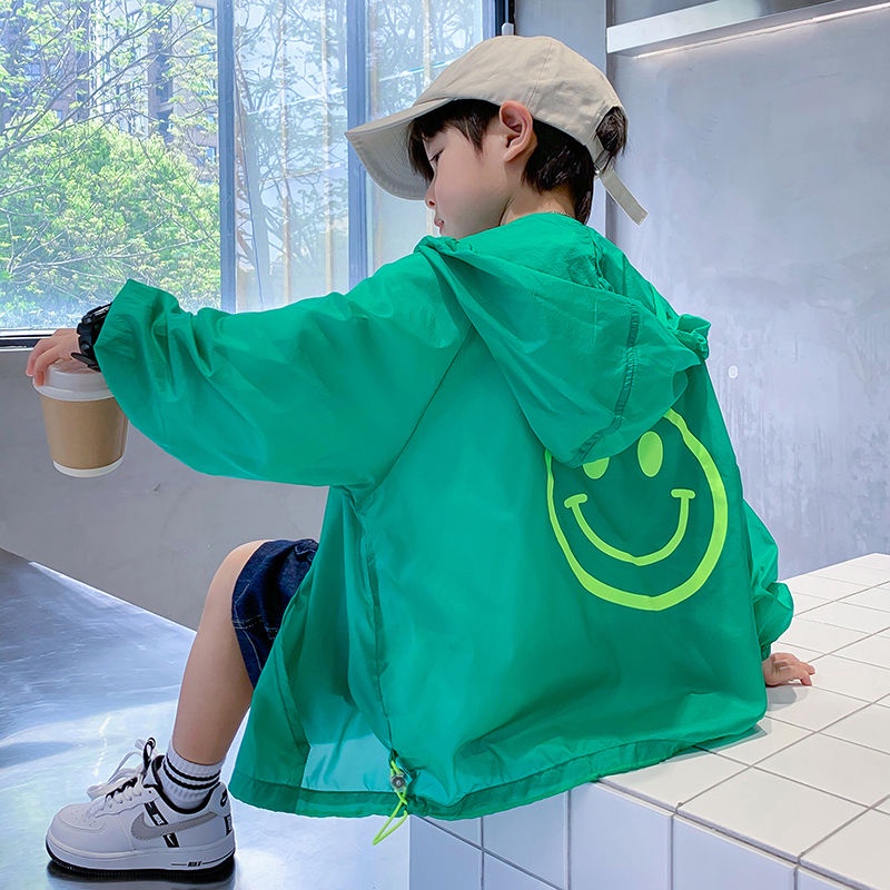 Áo Khoác Chống Nắng Bằng Lụa Lạnh Siêu Mỏng Thoáng Khí Họa Tiết Hoạt Hình Có Mũ Trùm Cho Bé Trai