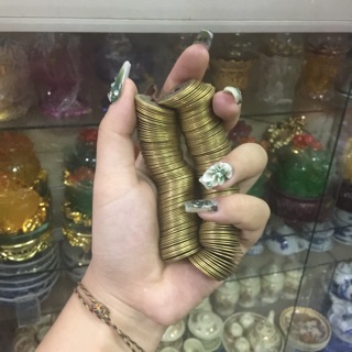 SỈ 1 xâu 200 đồng xu Âm Dương trả khách