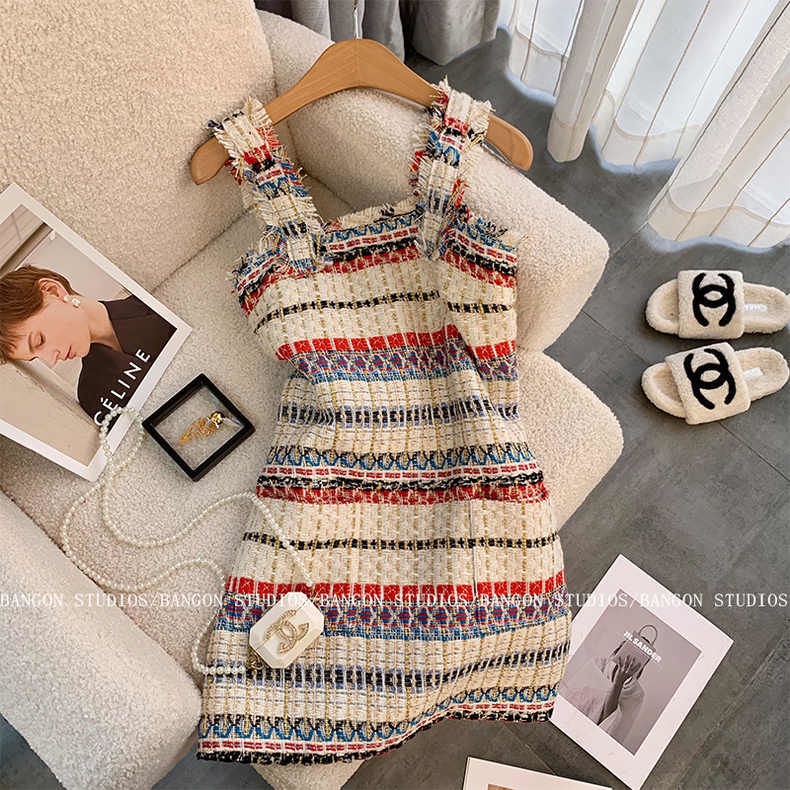 Đầm Hai Dây Mỏng Họa Tiết Sọc Ngọt Ngào Cá Tính Cho Nữ