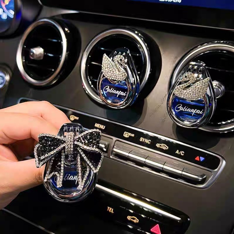 Nước hoa xe ô tô, xe hơi CATIANPAI cao cấp siêu thơm cài cửa gió gắn thiên nga, nơ đính đá trang trí và khử mùi xe